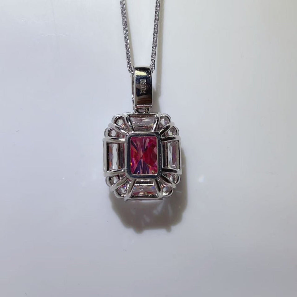5 carat moissanite pendant necklace crafted in 925 sterling silver with a brilliant sparkling gemstone.