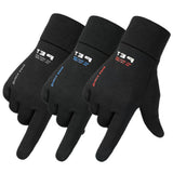 Men's insulated winter cycling gloves for riding and outdoor activities.