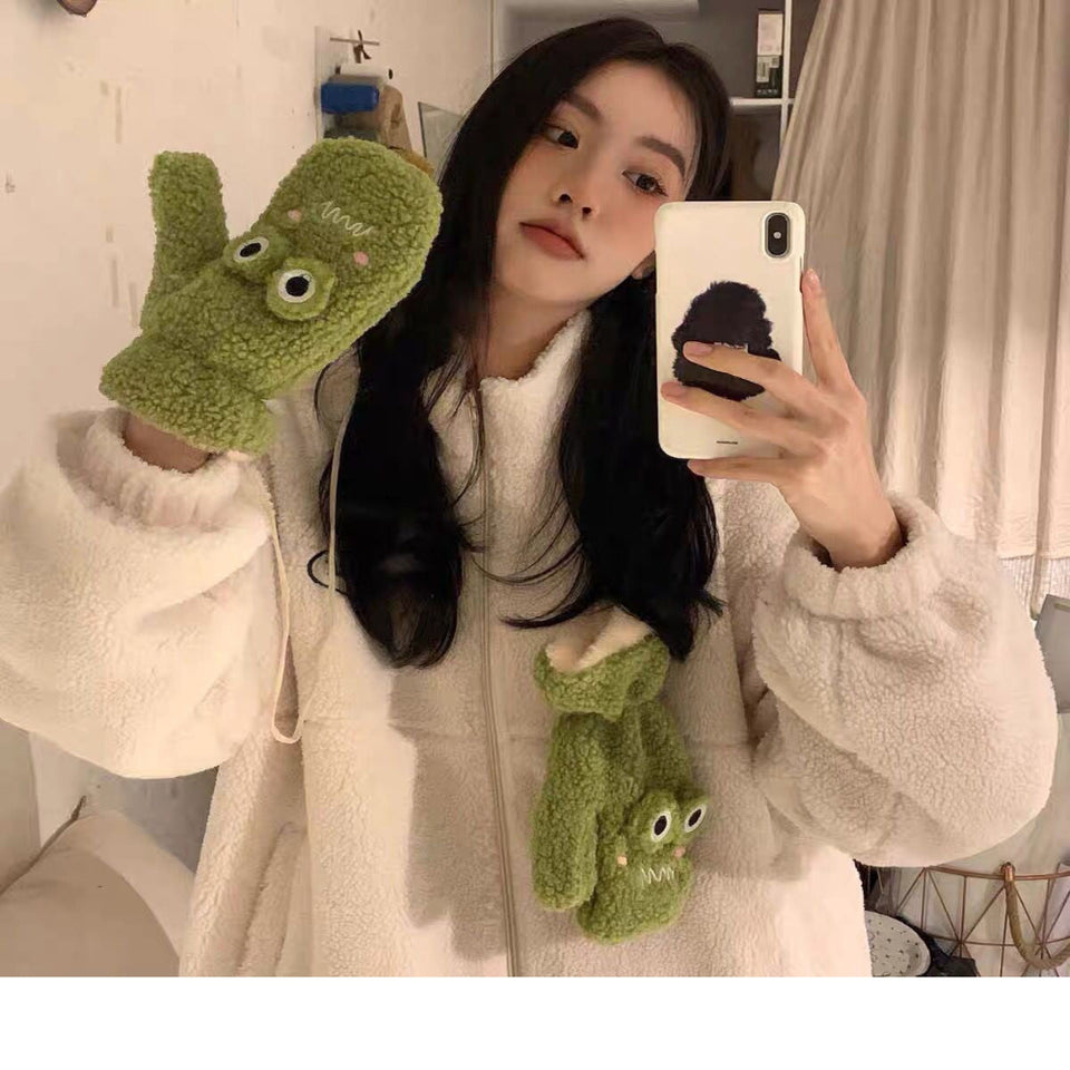 Women's velvet winter fashion gloves with a soft warm lining.