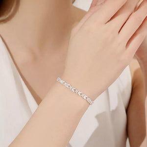 Luxury 925 sterling silver chain bracelet with a classic elegant link design.