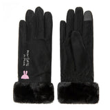 Classic insulated winter gloves for everyday cold-weather wear.