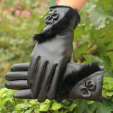 Women's warm autumn and winter gloves for everyday wear.
