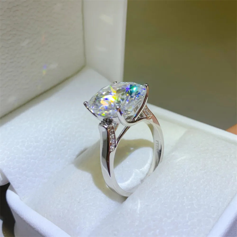 10 Carat Moissanite 925 Sterling Silver Ring - Silver