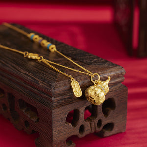 18K gold-plated gourd pendant necklace with an elegant polished finish.