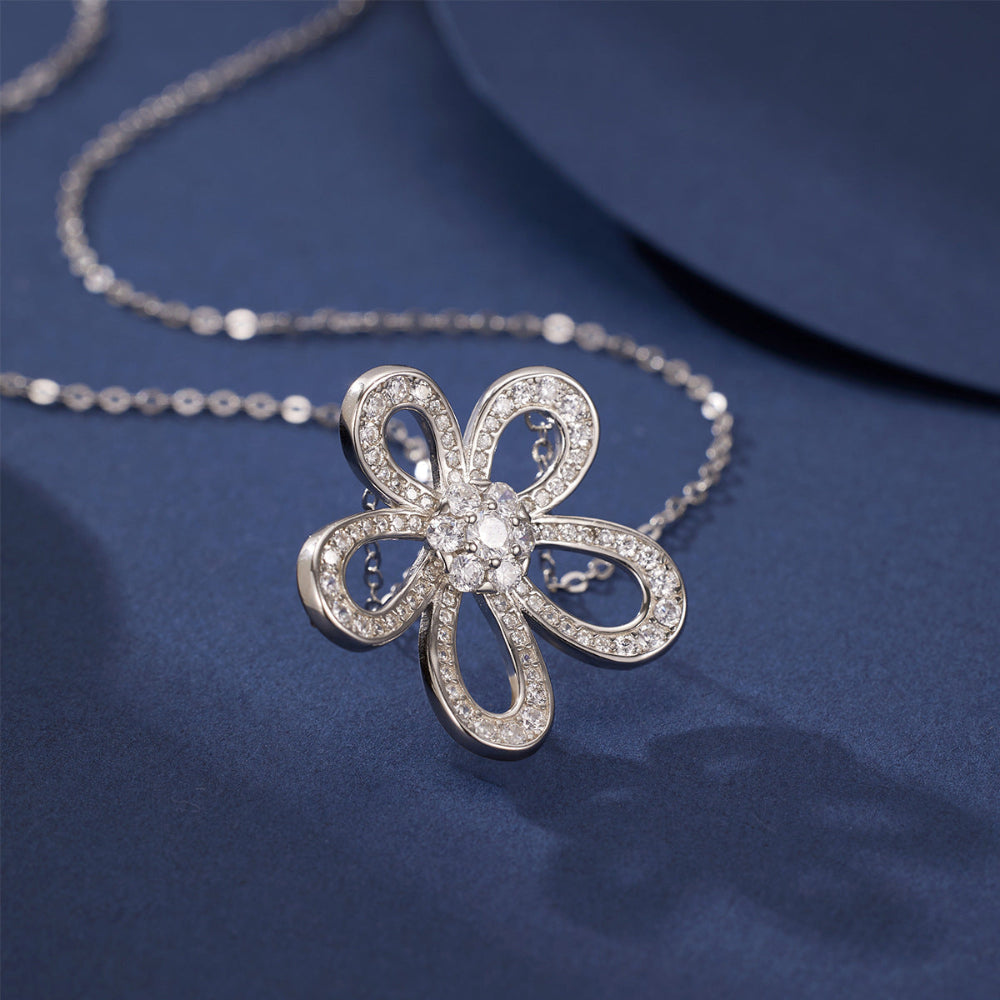 Luxury Flower Pendant Necklace – 925 Sterling Silver ✨