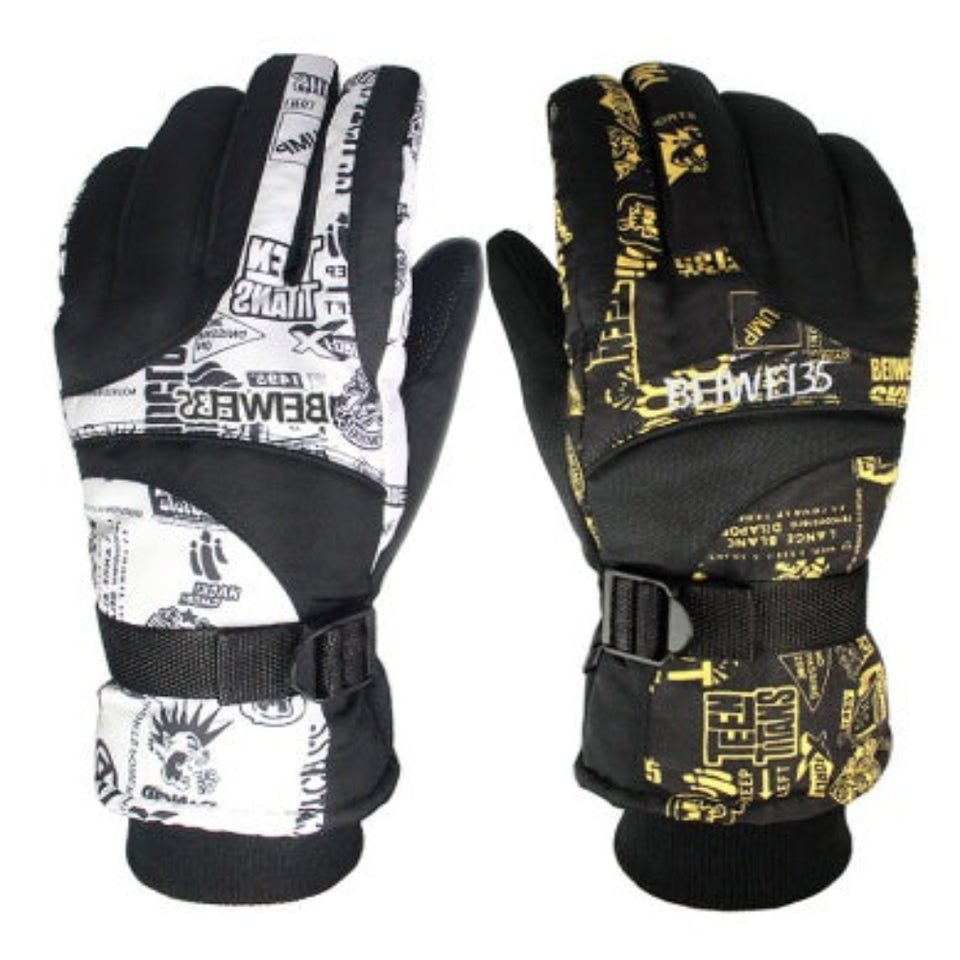 Insulated winter ski gloves for skiing and outdoor winter activities.