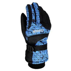 Insulated winter ski gloves for skiing and outdoor winter activities.