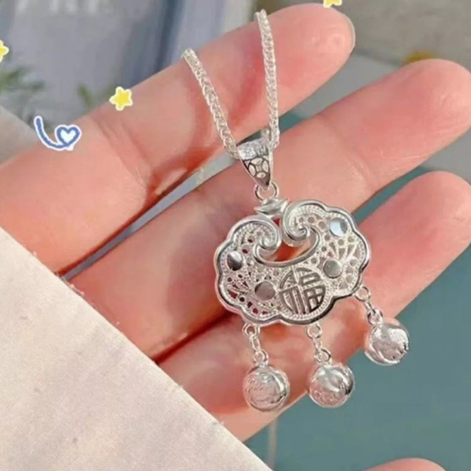 925 sterling silver lock pendant necklace with an elegant polished design.