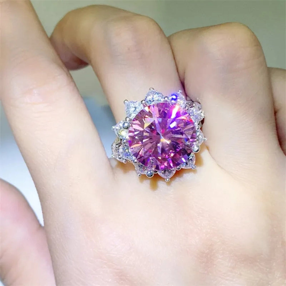 10 Carat Moissanite Ring – 925 Sterling Silver - Silver