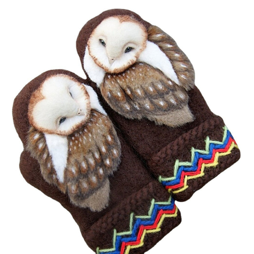 Cute owl knitted winter gloves for women with warm and cozy design.