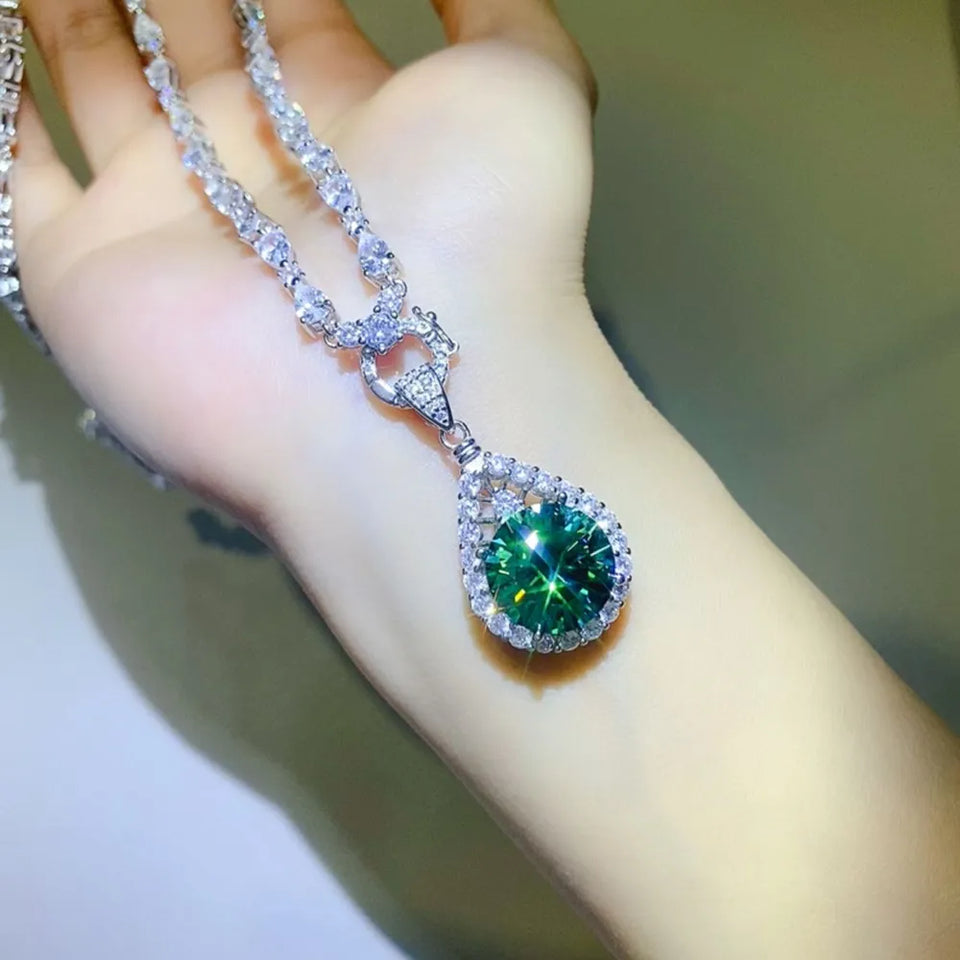 10 carat teardrop moissanite necklace crafted in 925 sterling silver with a brilliant sparkling gemstone.