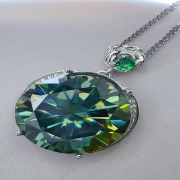 20 Carat Moissanite 925 Sterling Silver Pendant Necklace - Dark Green
