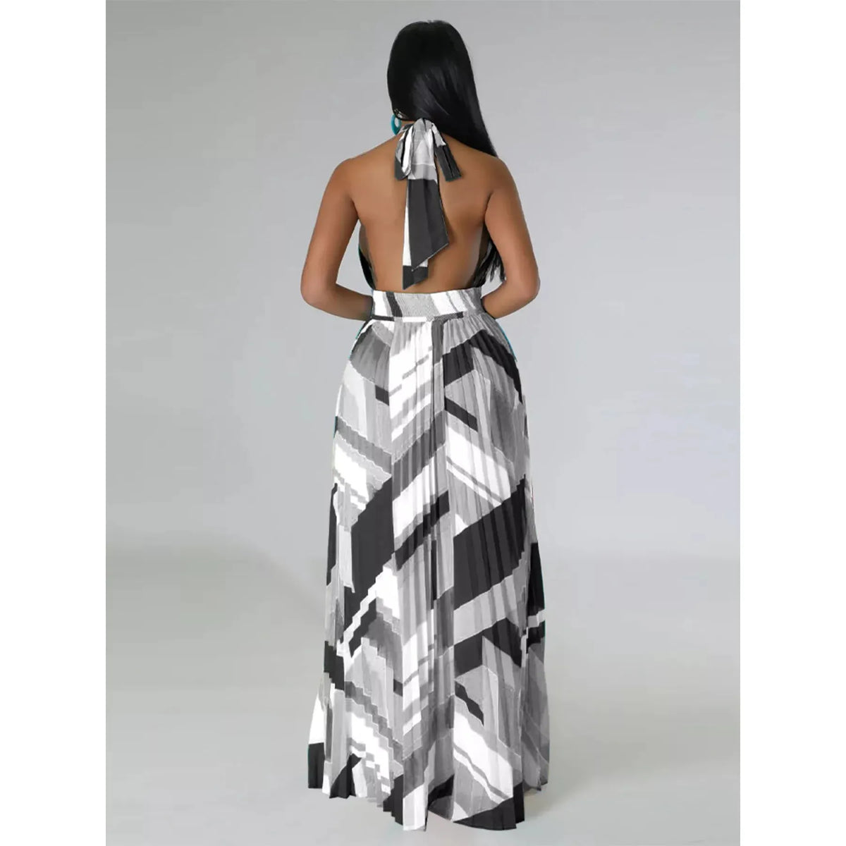 Halter Neck Geometric Print Pleated Maxi Dress