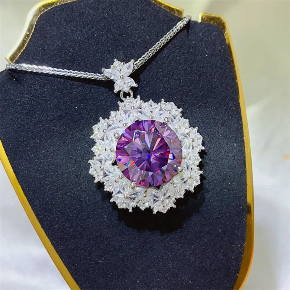 10 carat moissanite necklace crafted in 925 sterling silver with a brilliant sparkling gemstone.