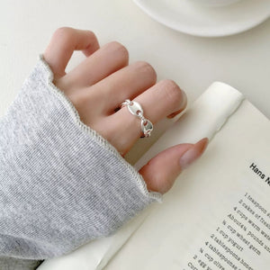 925 sterling silver pig's snout ring with a polished whimsical design.