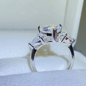 3 carat moissanite ring crafted in 925 sterling silver with a brilliant sparkling gemstone.
