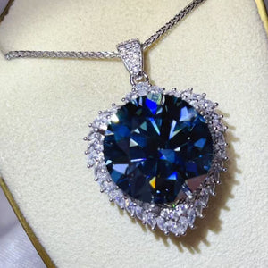 20 carat moissanite pendant necklace crafted in 925 sterling silver with a brilliant sparkling gemstone.