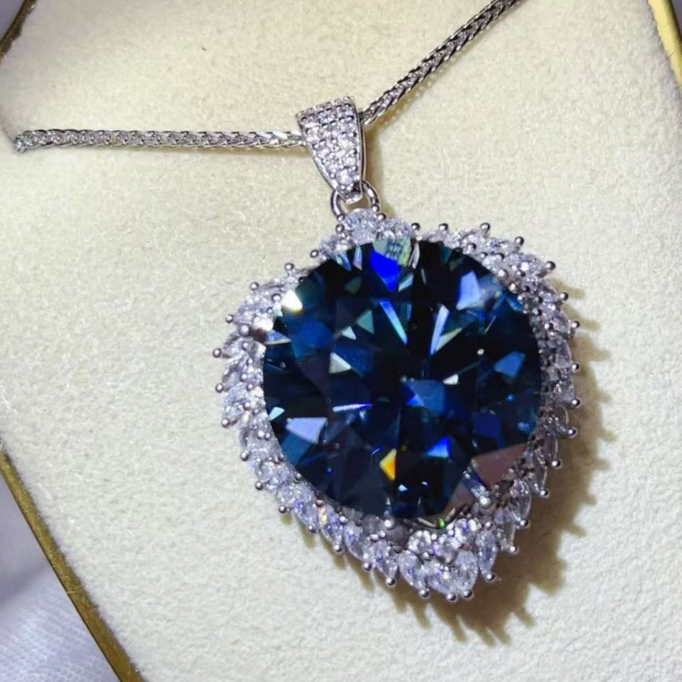 20 carat moissanite pendant necklace crafted in 925 sterling silver with a brilliant sparkling gemstone.