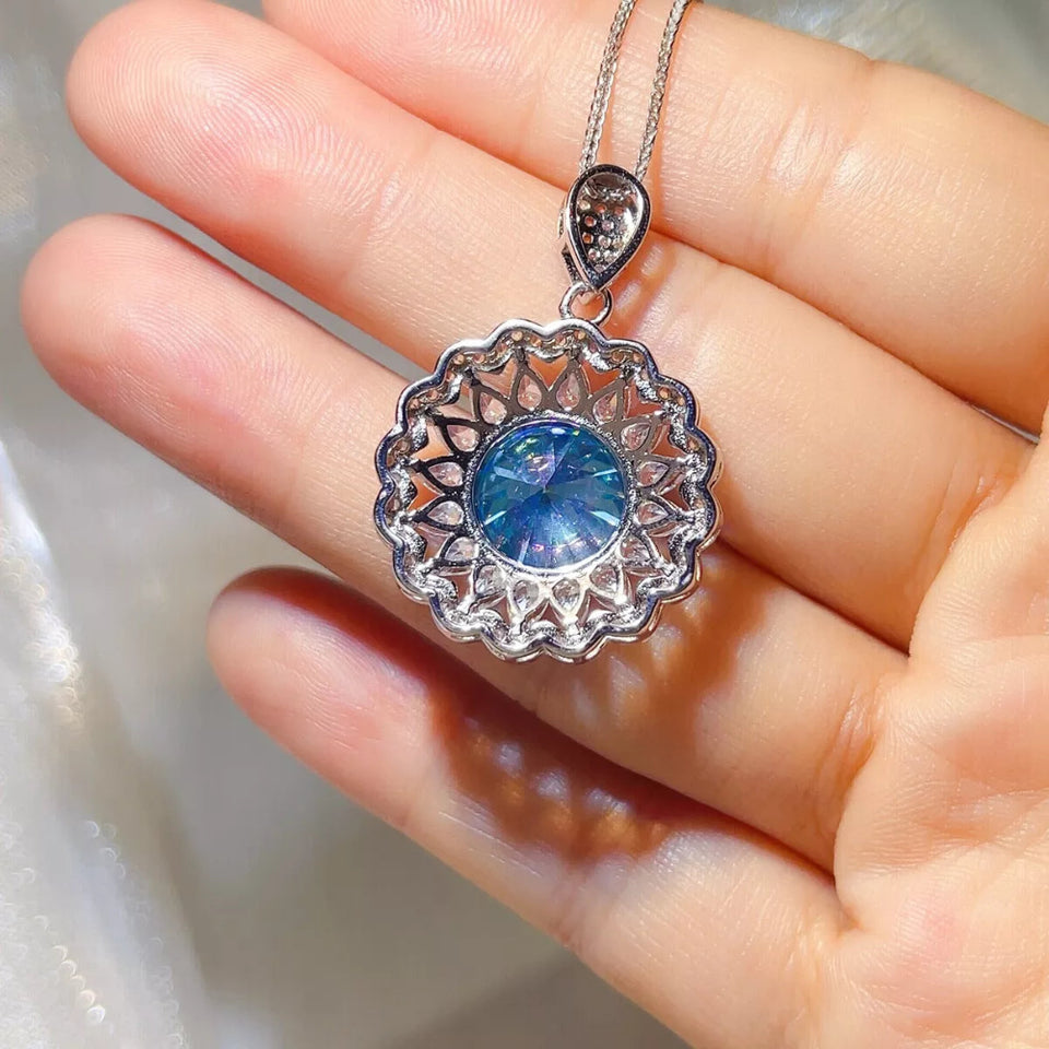 5 carat moissanite pendant necklace crafted in 925 sterling silver with a brilliant sparkling gemstone.