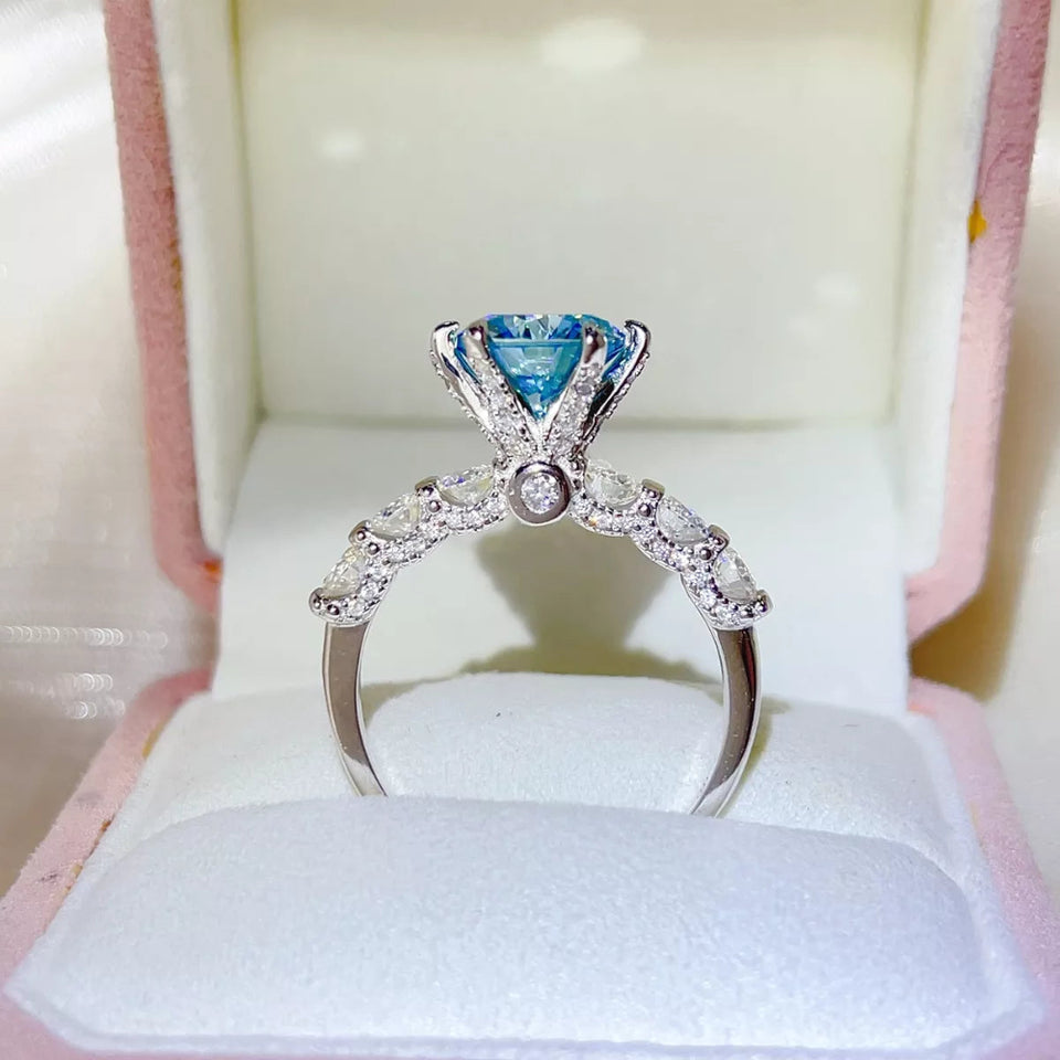 3 carat moissanite ring crafted in 925 sterling silver with a brilliant sparkling gemstone.