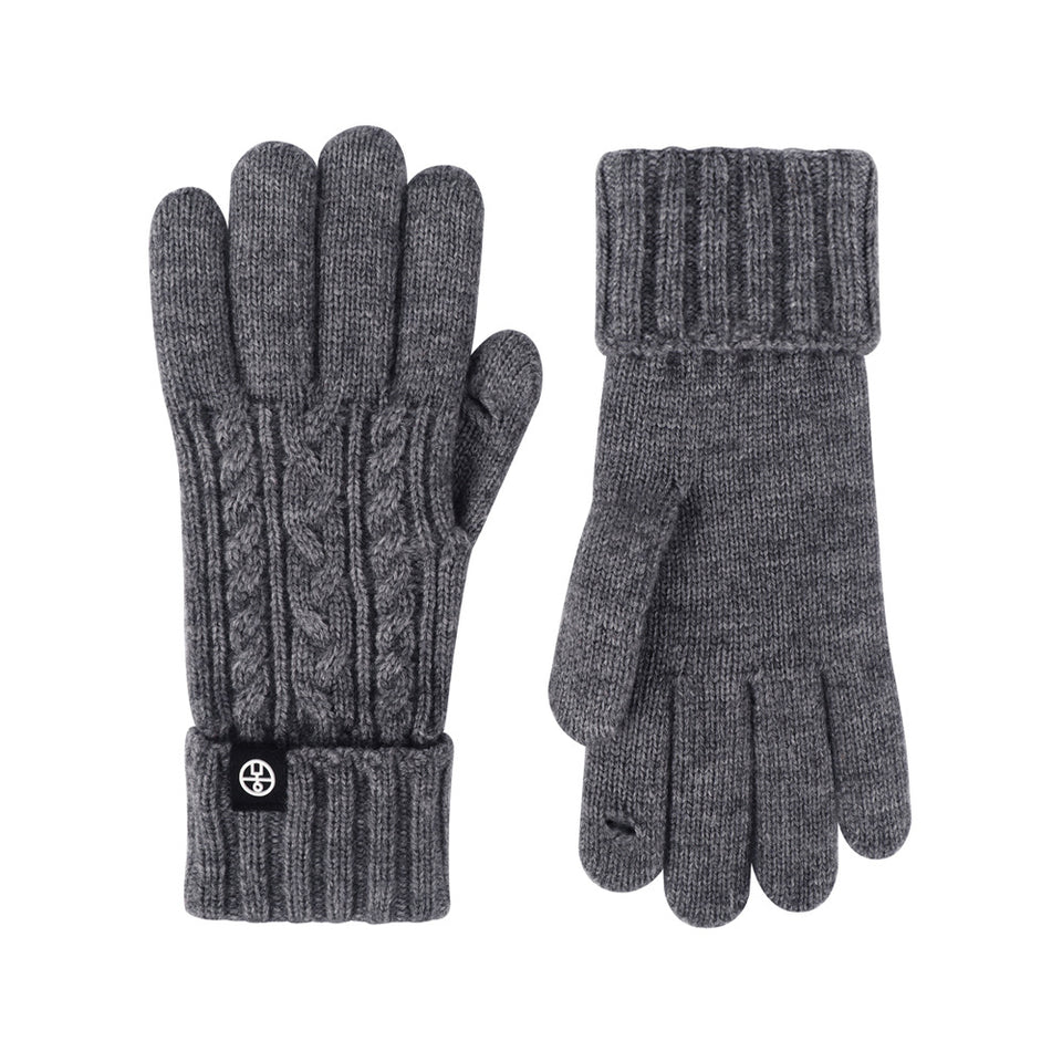 Knitted winter outdoor cycling gloves for cold-weather riding and outdoor activities.